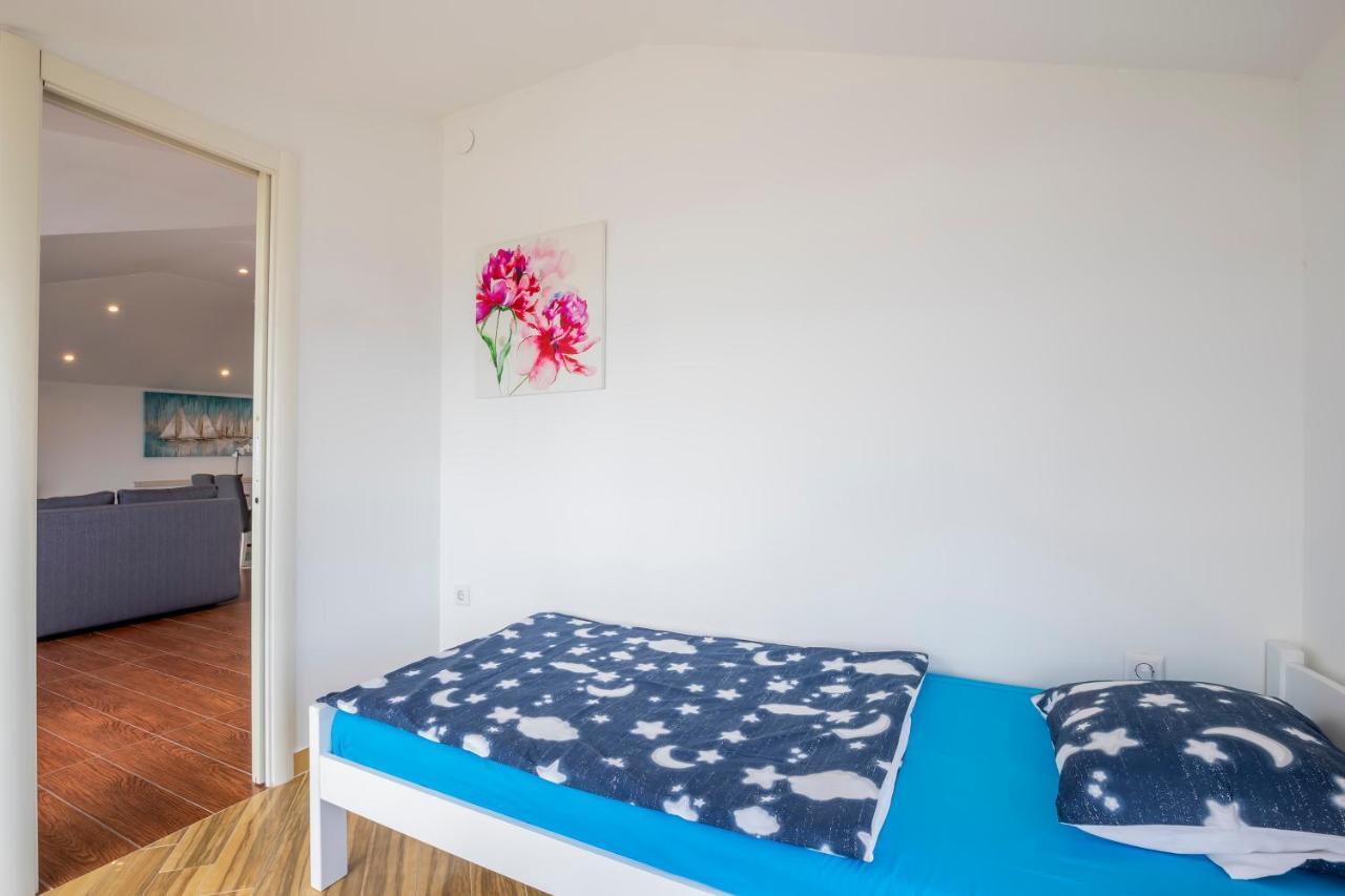 Apartment Vita Rijeka Buitenkant foto